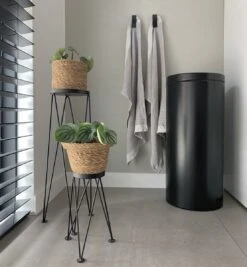 SETPRIJS - 2x Leren Magneet-lus - ZWART - Handles And More® (handdoekhaak - Handdoekhaakje - Handdoeklus - Handdoekhanger - Magnetische Handdoekhouder) -Badkamer Kast Winkel 1110x1200 1