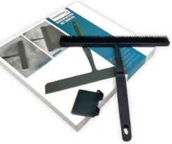 Vannons - Douchewisser Zwart - Douche Trekker Met Zelfklevende Ophanghaak - Met Borstel - Siliconen - Zwart 13 Vannons - Douchewisser Zwart - Douche Trekker Met Zelfklevende Ophanghaak - Met Borstel - Siliconen - Zwart -Badkamer Kast Winkel 1200x1004 6