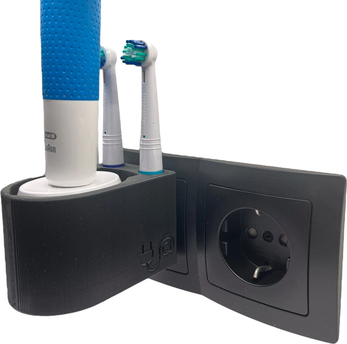 Plugware Oral-B Elektrische Tandenborstelhouder- Opzetborstelhouder - Zwart - Kabelloos Opladen - Badkamer Accessoires - Zonder Boren 1 Plugware Oral-B Elektrische Tandenborstelhouder- Opzetborstelhouder - Zwart - Kabelloos Opladen - Badkamer Accessoires - Zonder Boren