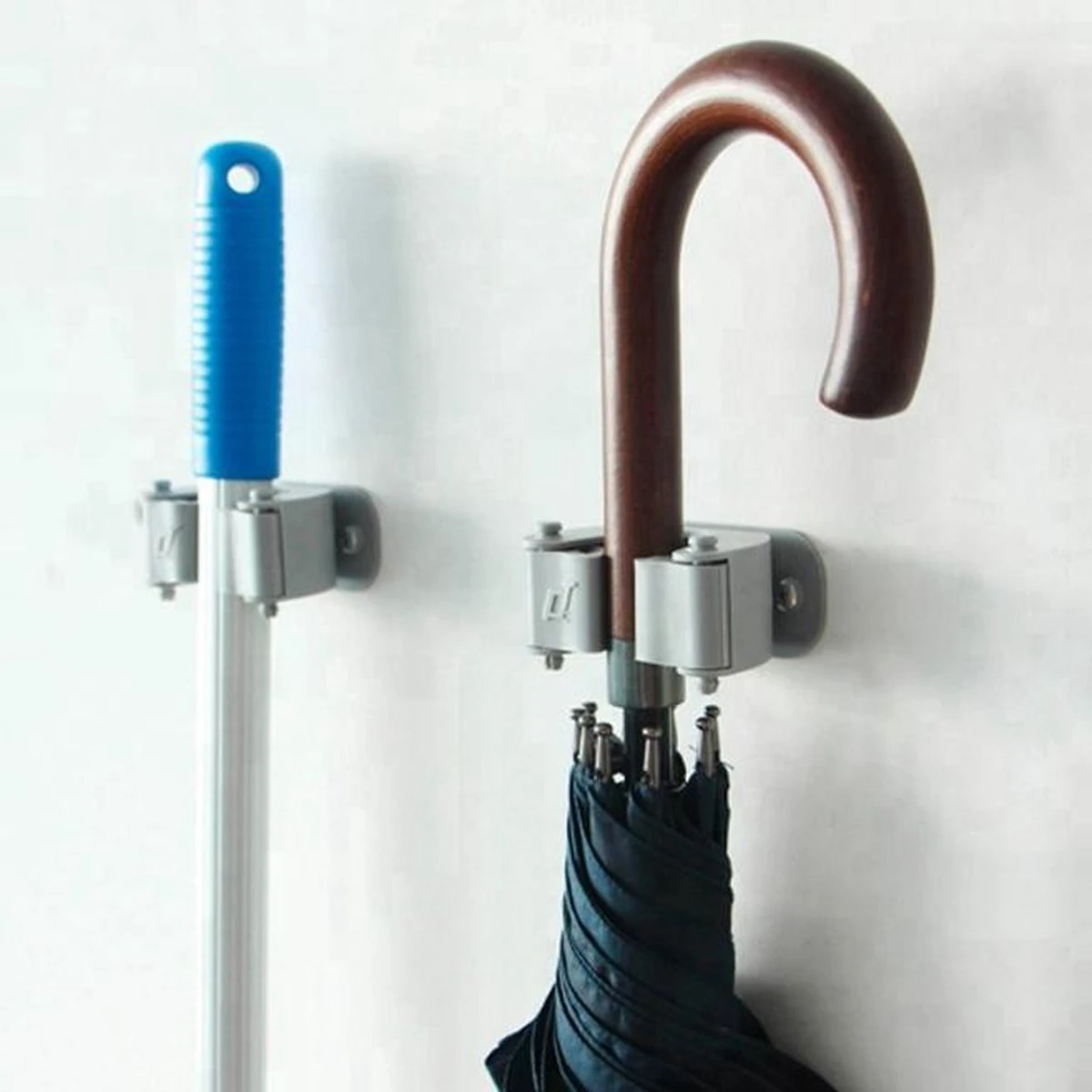 Chaton® Vloertrekker Lang Met Ophangsysteem - Afdraaibare Wisser - Douchewisser - Trekker Douche - Vloerwisser - Uitschuifbaar 70cm Tot 125cm 7 Chaton® Vloertrekker Lang Met Ophangsysteem - Afdraaibare Wisser - Douchewisser - Trekker Douche - Vloerwisser - Uitschuifbaar 70cm Tot 125cm - Afbeelding 7