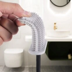WC Borstel – Siliconen – Zwart – WC Borstel Met Houder – Vrijstaand – Hangend – WC Borstel En Houder – WC Borstel Zwart 17 WC Borstel – Siliconen – Zwart – WC Borstel Met Houder – Vrijstaand – Hangend – WC Borstel En Houder – WC Borstel Zwart -Badkamer Kast Winkel 1200x1200 1542