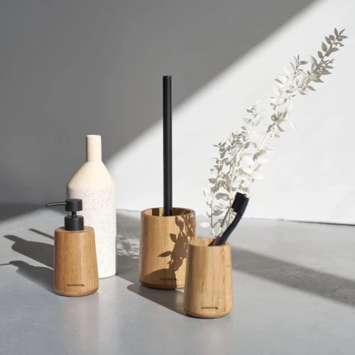 Sealskin Earth - Toiletborstel Met Houder Vrijstaand - Eiken -Badkamer Kast Winkel 1200x1200 1624