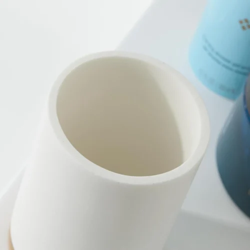 Sealskin Grace - Tandenborstelbeker Vrijstaand - Wit 9 Sealskin Grace - Tandenborstelbeker Vrijstaand - Wit -Badkamer Kast Winkel 1200x1200 2052