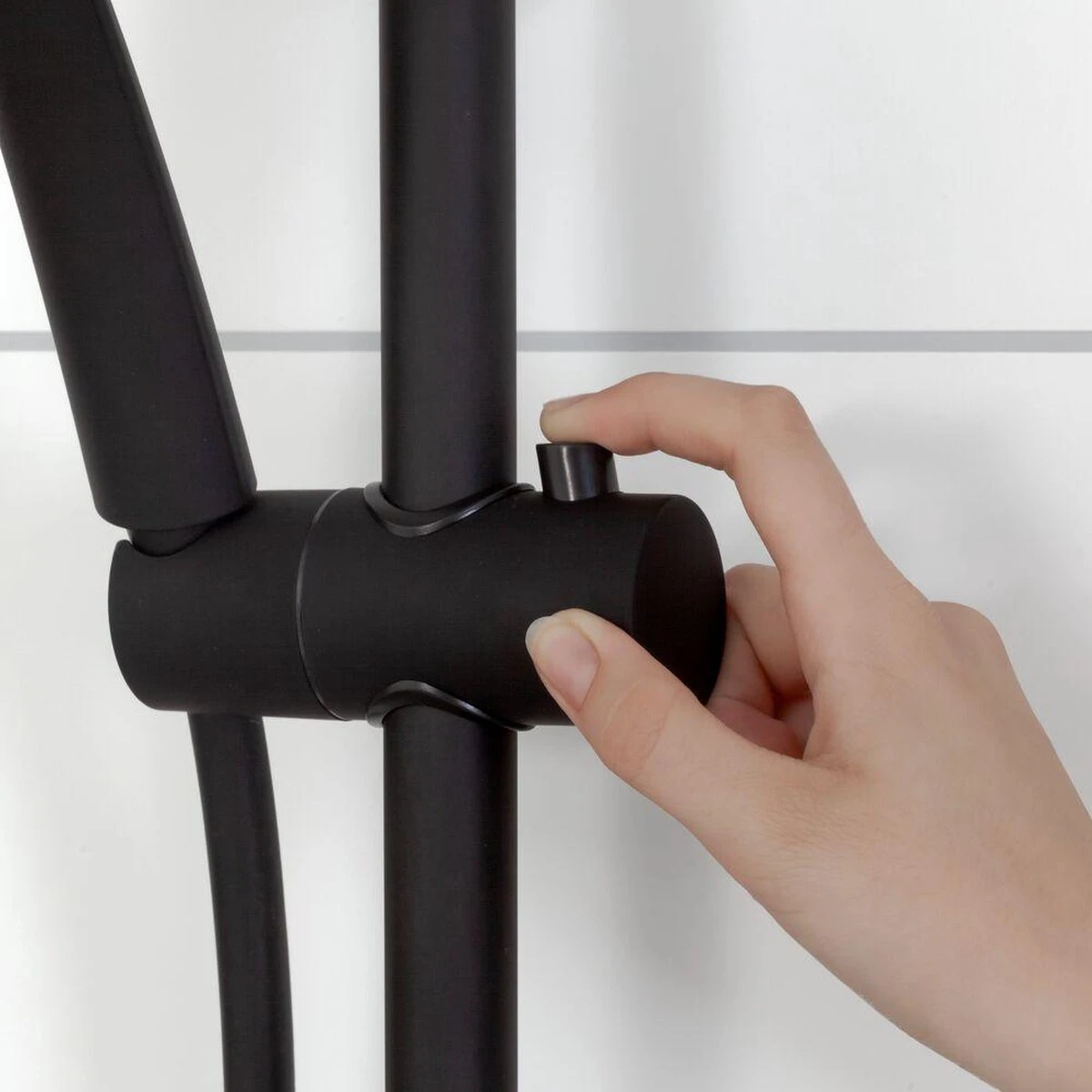 Tiger Twiss Doucheset - Regendouche Ø 30 Cm - Handdouche Ø 12 Cm - Met Thermostaatkraan - 3 Standen - Mat Zwart 11 Tiger Twiss Doucheset - Regendouche Ø 30 Cm - Handdouche Ø 12 Cm - Met Thermostaatkraan - 3 Standen - Mat Zwart - Afbeelding 11