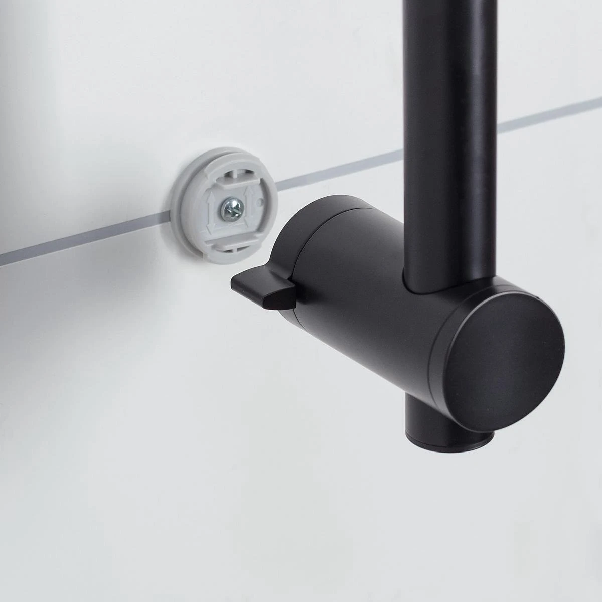 Tiger Tyne Doucheset - Douchekop Ø 12 Cm - Inclusief Comfort Water Saver - 3 Standen - Mat Zwart 7 Tiger Tyne Doucheset - Douchekop Ø 12 Cm - Inclusief Comfort Water Saver - 3 Standen - Mat Zwart - Afbeelding 7