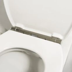 Tiger Boston - Toiletbril - WC Bril - Duroplast - Wit / RVS Geborsteld 13 Tiger Boston - Toiletbril - WC Bril - Duroplast - Wit / RVS Geborsteld -Badkamer Kast Winkel 1200x1200 3695