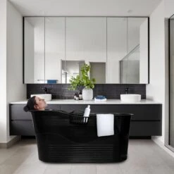 LIFEBATH - Zitbad Mira - Bath Bucket XL - Inclusief Hoofdkussen - 400L - Ligbad 122 Cm - Zwart -Badkamer Kast Winkel 1200x1200 3924