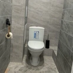 Jelta - Toiletrolhouder Zonder Te Boren - Zwart - Wc Rolhouder - Zuignap 10 Jelta - Toiletrolhouder Zonder Te Boren - Zwart - Wc Rolhouder - Zuignap -Badkamer Kast Winkel 1200x1200 511