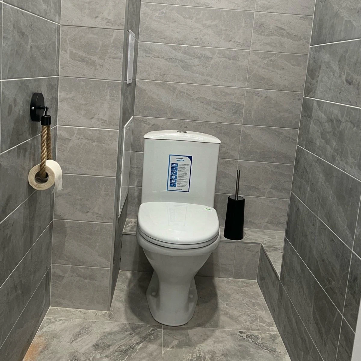 Jelta - Toiletrolhouder Zonder Te Boren - Zwart - Wc Rolhouder - Zuignap 5 Jelta - Toiletrolhouder Zonder Te Boren - Zwart - Wc Rolhouder - Zuignap - Afbeelding 5