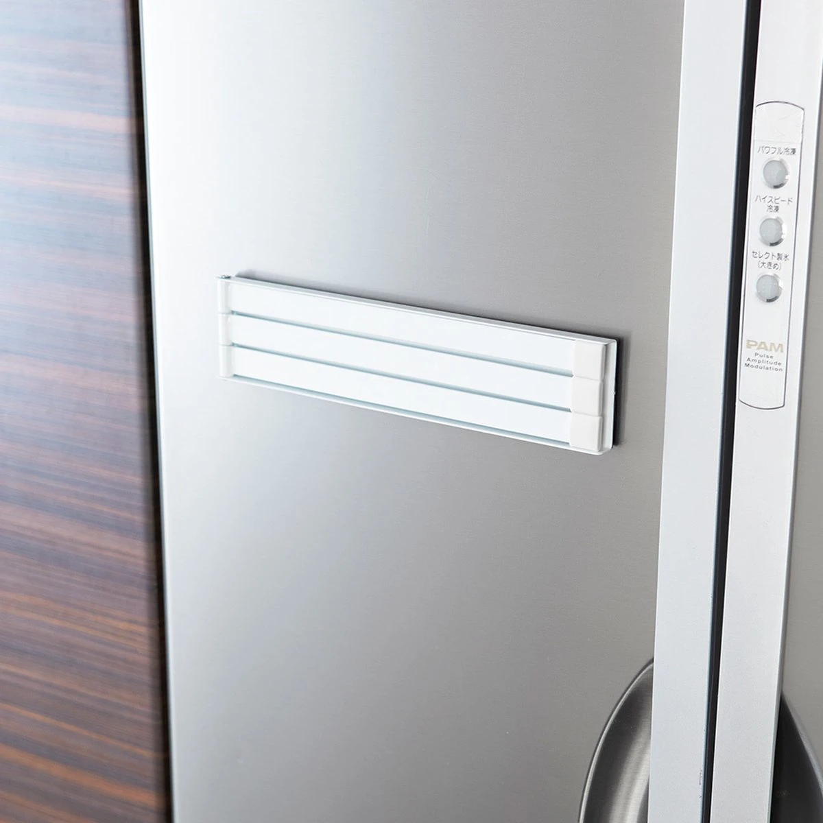 Yamazaki Magnetische Handdoek Hanger Keuken Zwart - Zwart - Ophangen Zonder Boren 5 Yamazaki Magnetische Handdoek Hanger Keuken Zwart - Zwart - Ophangen Zonder Boren - Afbeelding 5