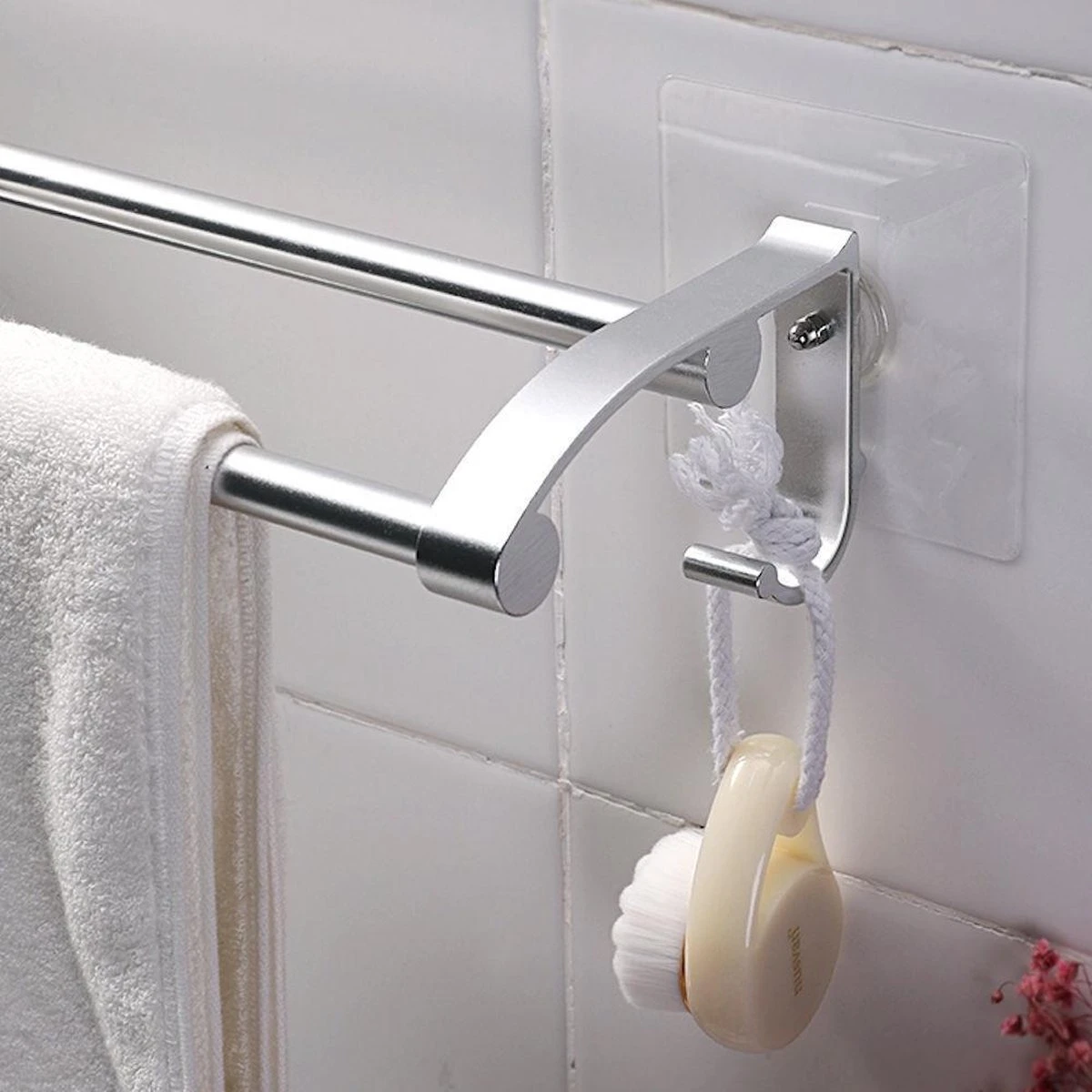 Merkloos Decopatent® Dubbele Handdoekrek - Handdoekhouder 2 Haken - Badkamer - Keuken - Zonder Boren - Handdoekenstang - Handdoekenrek 6 Merkloos Decopatent® Dubbele Handdoekrek - Handdoekhouder 2 Haken - Badkamer - Keuken - Zonder Boren - Handdoekenstang - Handdoekenrek - Afbeelding 6