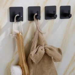 Merkloos Handdoekhaak Set Van 4 Stuks Zonder Boren RVS Zwart Vierkant Zelfklevend Badjas Theedoek Hanger Keuken Badkamer Handdoek Haakjes 17 Merkloos Handdoekhaak Set Van 4 Stuks Zonder Boren RVS Zwart Vierkant Zelfklevend Badjas Theedoek Hanger Keuken Badkamer Handdoek Haakjes -Badkamer Kast Winkel 1200x1200 918