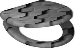 SCHÜTTE WC-Bril 82392 GREY HEXAGONS - Duroplast - Soft Close - Afklikbaar - RVS-Scharnieren - Decor - 3-zijdige Print -Badkamer Kast Winkel 1200x767 5