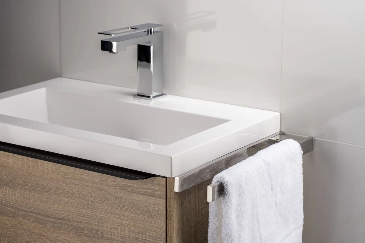 Sagittarius One 401S1 Handdoekrek Badkamer | Chrome Handdoekrek Zonder Boren | Gepolijst RVS Handdoekenrek Zelfklevend | 40CM Handdoekhouder Voor Badkamer 5 Sagittarius One 401S1 Handdoekrek Badkamer | Chrome Handdoekrek Zonder Boren | Gepolijst RVS Handdoekenrek Zelfklevend | 40CM Handdoekhouder Voor Badkamer - Afbeelding 5