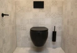 Viidako – Paskii Toiletpot – Mat Zwart – Design - Rimless – INCLUSIEF Softclose Zitting – Quick Release - Hangend/zwevend Toilet 15 Viidako – Paskii Toiletpot – Mat Zwart – Design - Rimless – INCLUSIEF Softclose Zitting – Quick Release - Hangend/zwevend Toilet -Badkamer Kast Winkel 1200x833 10