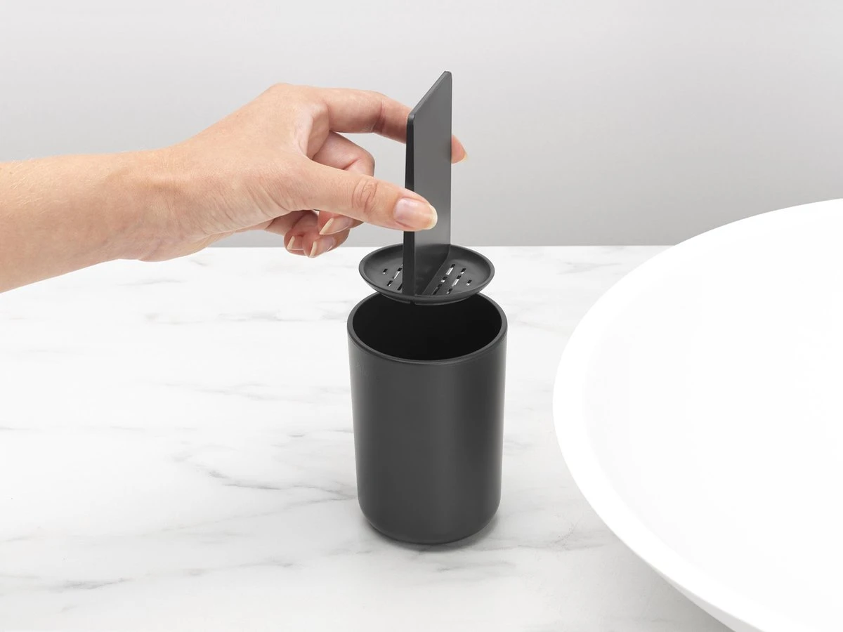 Brabantia ReNew Tandenborstelhouder - Met Inzet - Dark Grey 5 Brabantia ReNew Tandenborstelhouder - Met Inzet - Dark Grey - Afbeelding 5