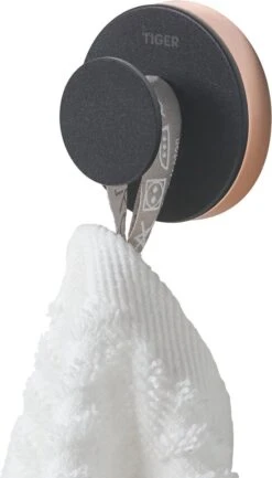 Tiger Urban - Handdoekhaak - 2 Stuks - Zwart - ø 5 Cm - Inclusief 4 Decorringen - Zelfklevend 11 Tiger Urban - Handdoekhaak - 2 Stuks - Zwart - ø 5 Cm - Inclusief 4 Decorringen - Zelfklevend -Badkamer Kast Winkel 685x1200