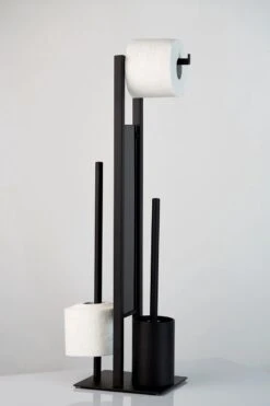 WENKO Toiletbutler Rivalta Zwart - Toiletborstel Met Houder, Toiletrolhouder En Reserverolhouder 25 WENKO Toiletbutler Rivalta Zwart - Toiletborstel Met Houder, Toiletrolhouder En Reserverolhouder -Badkamer Kast Winkel 799x1200 18