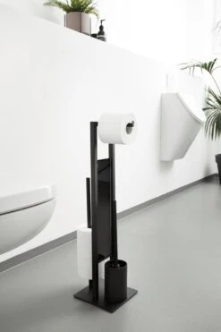 WENKO Toiletbutler Rivalta Zwart - Toiletborstel Met Houder, Toiletrolhouder En Reserverolhouder 33 WENKO Toiletbutler Rivalta Zwart - Toiletborstel Met Houder, Toiletrolhouder En Reserverolhouder -Badkamer Kast Winkel 799x1200 20