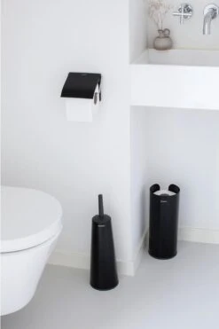 Brabantia ReNew Toiletaccessoires - 3-delig - Matt Black -Badkamer Kast Winkel 800x1200 1