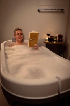 HelloBath Opvouwbaar Zitbad - Bath Bucket - 148cm - 220L - Extra Lang - Incl. Badkussen & Opberghoes -Badkamer Kast Winkel 800x1200 76