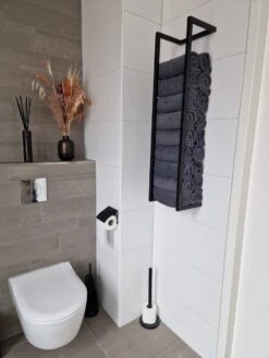 SaniDreams Carbon Handdoekenrek L Zwart - Staal - 90x25x20cm -Badkamer Kast Winkel 900x1200 6