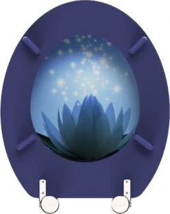 SCHÜTTE WC-Bril 80082 WATER LILY - MDF-Hout - RVS Scharnieren - Decor - 3-zijdige Print -Badkamer Kast Winkel 957x1200 5